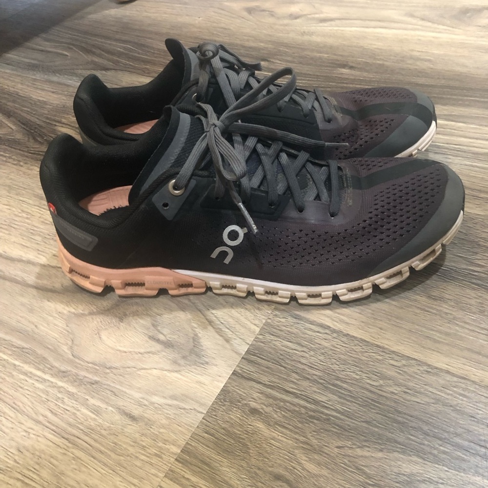 Women’s On Cloud Shoes